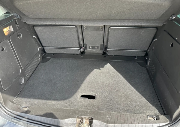Opel Meriva cena 21900 przebieg: 114000, rok produkcji 2010 z Jędrzejów małe 704